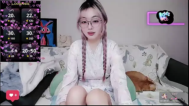 baby-yaya20 online show from 22, 10, 2025