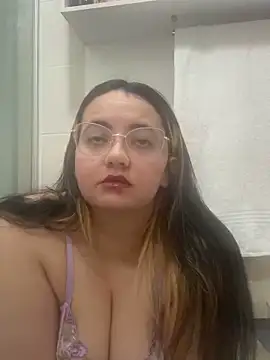 Sofia dolly2569 online show from 22, 10, 2025