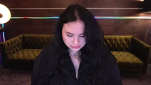 SerahMirabeli online show from 10, 9, 2025