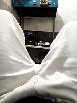 Snapshot of theindianjason chatting on 4, 10, 2025 theindianjason online show from 4, 10, 2025