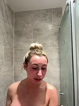 SexySaraxxoo online show from 26, 3, 2026