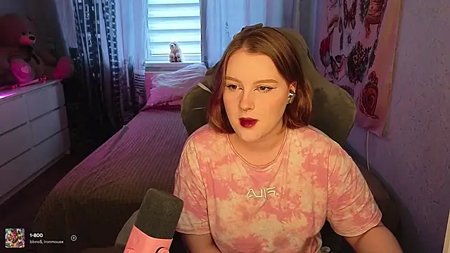 OliviaBlade online show from 13, 9, 2025