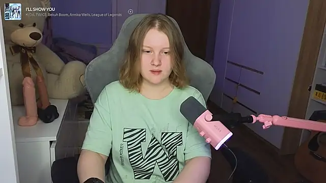 OliviaBlade online show from 1, 11, 2025