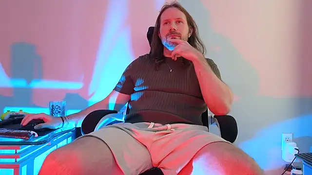 Snapshot of AlbinoAdonis chatting on 20, 9, 2025 AlbinoAdonis online show from 20, 9, 2025