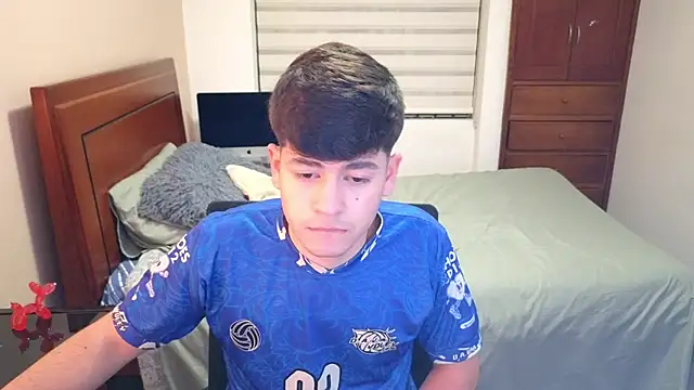 tightncuteass online show from 29, 10, 2025