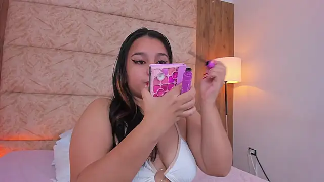 IvannaaVega online show from 14, 12, 2025