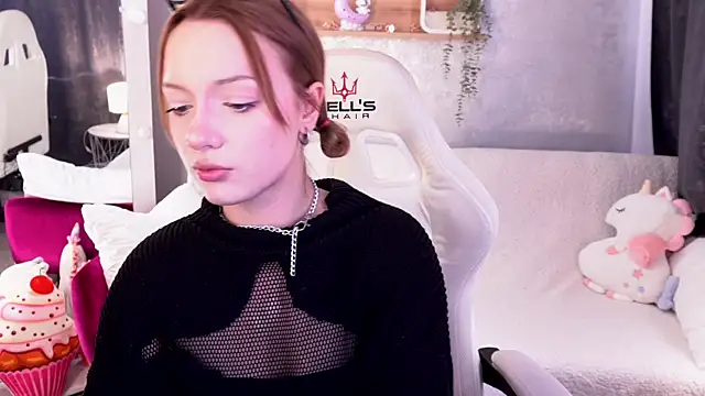 FoxyMayy online show from 3, 10, 2025