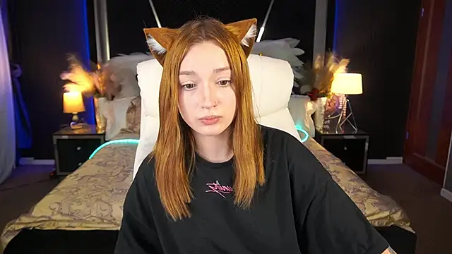 Snapshot of FoxyMayy chatting on 28, 6, 2026 FoxyMayy online show from 28, 6, 2026