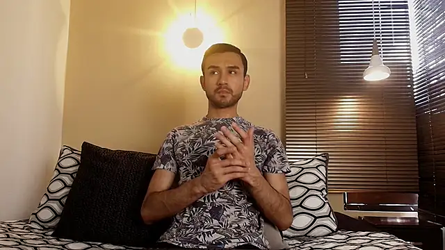 Axel Moon S online show from 21, 11, 2025