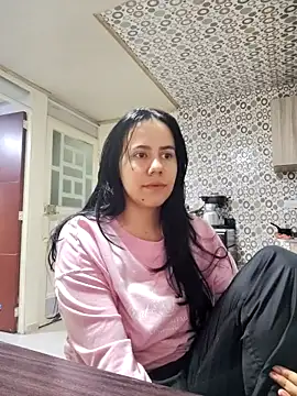 Snapshot of valen-sexx chatting on 5, 6, 2026 valen-sexx online show from 5, 6, 2026
