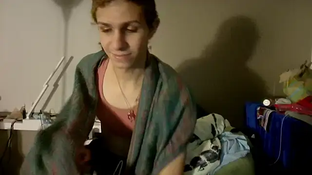 Snapshot of cuddlyavenue chatting on 8, 10, 2025 cuddlyavenue online show from 8, 10, 2025