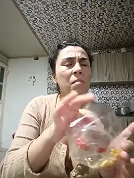 vanessa-titisM online show from 5, 3, 2026