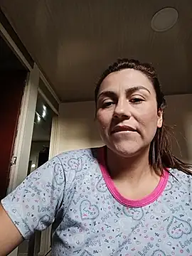 Snapshot of vanessa-titisM chatting on 17, 7, 2026 vanessa-titisM online show from 17, 7, 2026