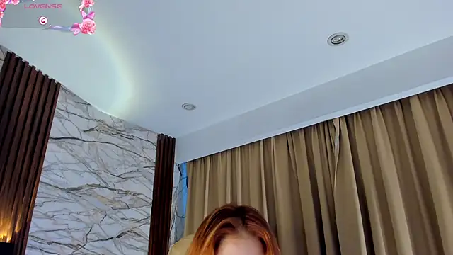 Snapshot of Helenstanford chatting on 17, 9, 2025 Helenstanford online show from 17, 9, 2025