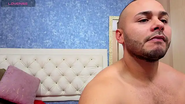 Snapshot of samuel_storm chatting on 13, 9, 2025 samuel storm online show from 13, 9, 2025