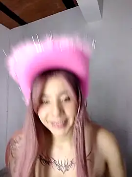 Snapshot of Mia_feets chatting on 29, 10, 2025 Mia feets online show from 29, 10, 2025