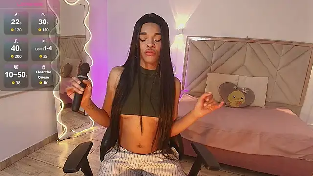 Miagates tay online show from 9, 10, 2025