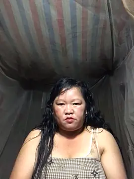 Snapshot of riso-00 chatting on 17, 9, 2025 riso-00 online show from 17, 9, 2025