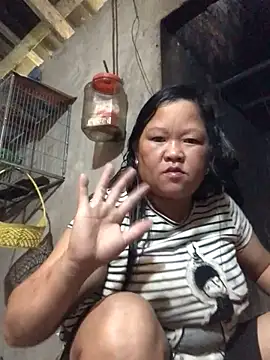 Snapshot of riso-00 chatting on 18, 9, 2025 riso-00 online show from 18, 9, 2025