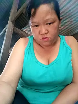 Snapshot of riso-00 chatting on 20, 10, 2025 riso-00 online show from 20, 10, 2025