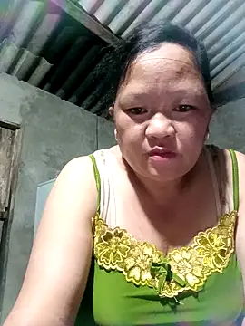 Snapshot of riso-00 chatting on 29, 10, 2025 riso-00 online show from 29, 10, 2025