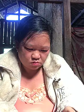 Snapshot of riso-00 chatting on 30, 11, 2025 riso-00 online show from 30, 11, 2025