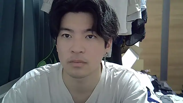 aokunvvv online show from 6, 10, 2025