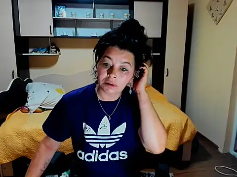 Snapshot of Soffy_Skye chatting on 15, 6, 2026 Soffy Skye online show from 15, 6, 2026