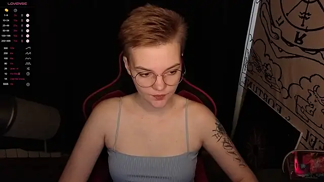 KrisNeal online show from 17, 10, 2025