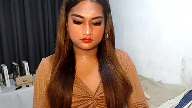 Elysia Fox online show from 6, 2, 2026