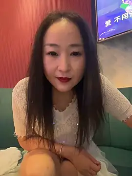 Snapshot of xiuchun100 chatting on 16, 9, 2025 xiuchun100 online show from 16, 9, 2025