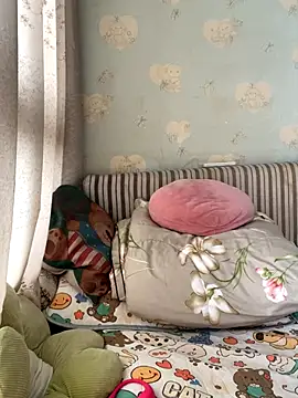 Snapshot of xiuchun100 chatting on 14, 10, 2025 xiuchun100 online show from 14, 10, 2025