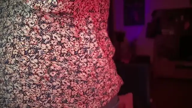 Snapshot of BikiHellena chatting on 28, 10, 2025 BikiHellena online show from 28, 10, 2025