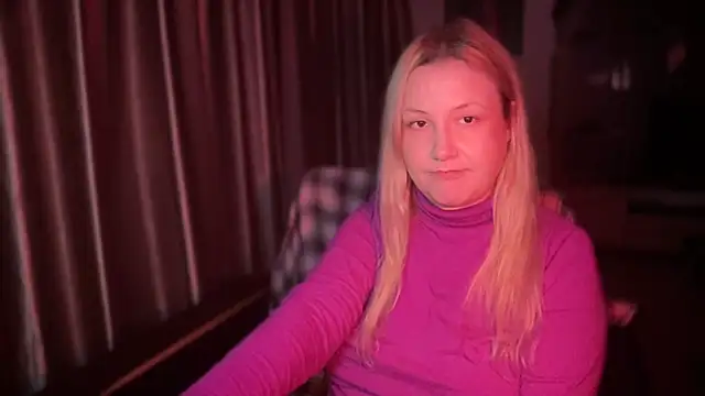 BikiHellena online show from 26, 11, 2025