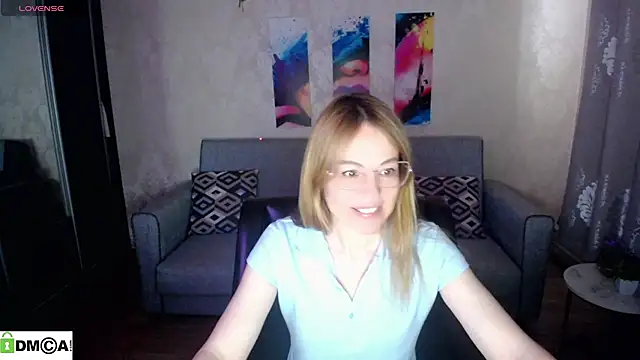 shy hot cat online show from 30, 10, 2025