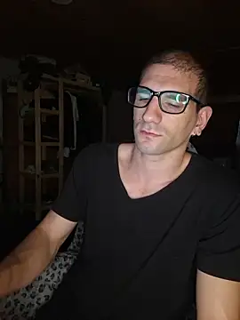 Snapshot of ObeyLust chatting on 31, 3, 2026 ObeyLust online show from 31, 3, 2026