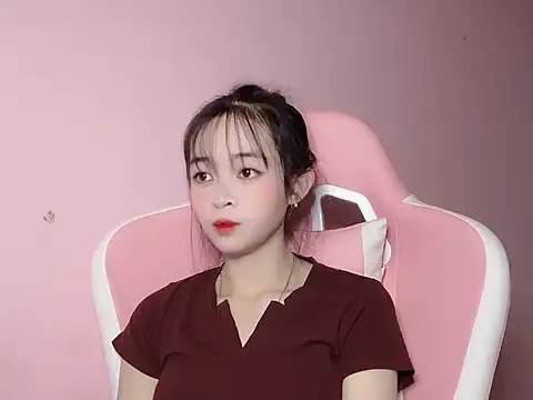 Suna7383 online show from 5, 11, 2025