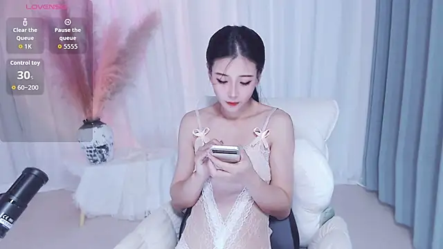 Snapshot of Qiyue99 chatting on 19, 9, 2025 Qiyue99 online show from 19, 9, 2025