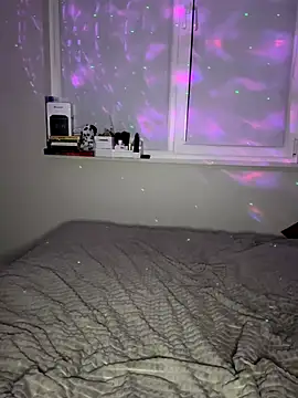 Amelia Peach online show from 15, 11, 2025