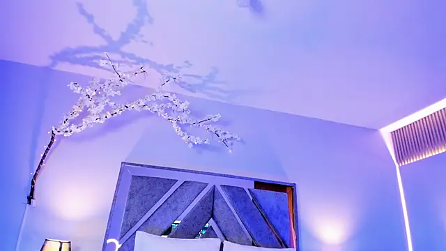 Snapshot of Isa_Rouse__ chatting on 11, 11, 2025 Isa Rouse online show from 11, 11, 2025