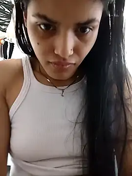 Snapshot of Isa_Rouse__ chatting on 18, 11, 2025 Isa Rouse online show from 18, 11, 2025