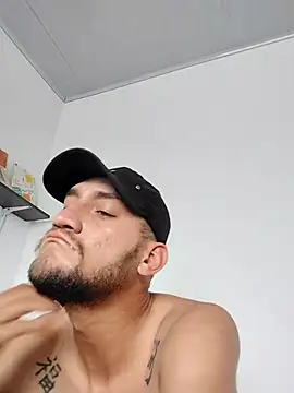 Snapshot of NOVUS22CM chatting on 7, 10, 2025 NOVUS22CM online show from 7, 10, 2025