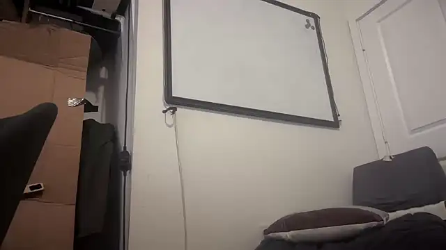 jasoncali305 online show from 24, 10, 2025