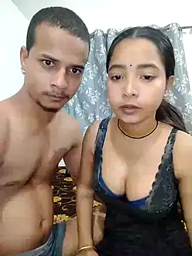 Snapshot of Cpl_69 chatting on 14, 10, 2025 Cpl 69 online show from 14, 10, 2025