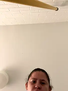 Snapshot of xelita4 chatting on 24, 9, 2025 xelita4 online show from 24, 9, 2025