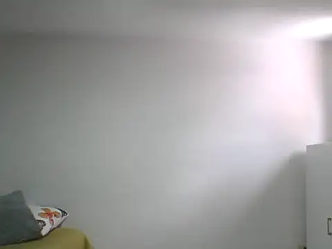 Snapshot of adri89-g chatting on 9, 11, 2025 adri89-g online show from 9, 11, 2025