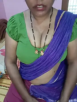 Snapshot of KannadaTamilTeluguBeauty chatting on 20, 6, 2026 KannadaTamilTeluguBeauty online show from 20, 6, 2026