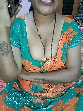 Snapshot of KannadaTamilTeluguBeauty chatting on 30, 6, 2026 KannadaTamilTeluguBeauty online show from 30, 6, 2026