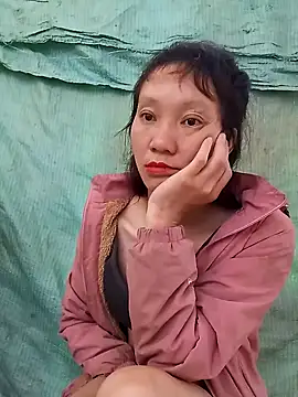 bonnie-00 online show from 4, 10, 2025