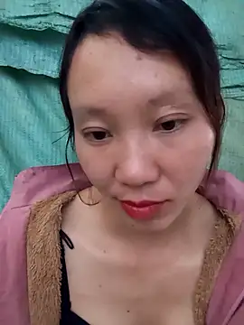 bonnie-00 online show from 2, 11, 2025